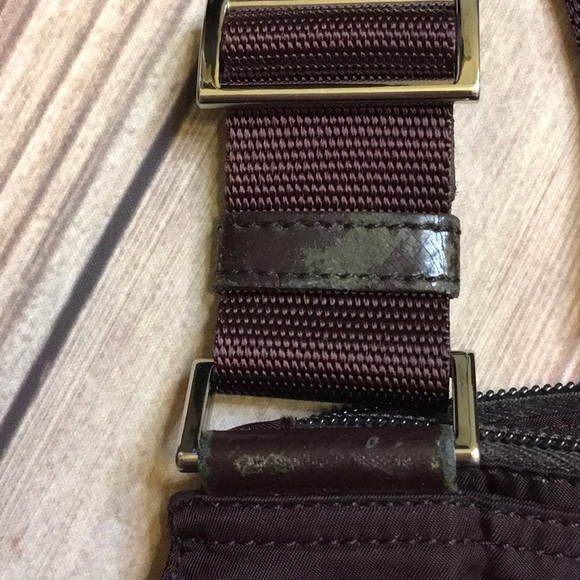 Vintage Authentic Prada Tessuto Nylon Crossbody Bag in Dark Plum/Brown - Picture 3 of 12